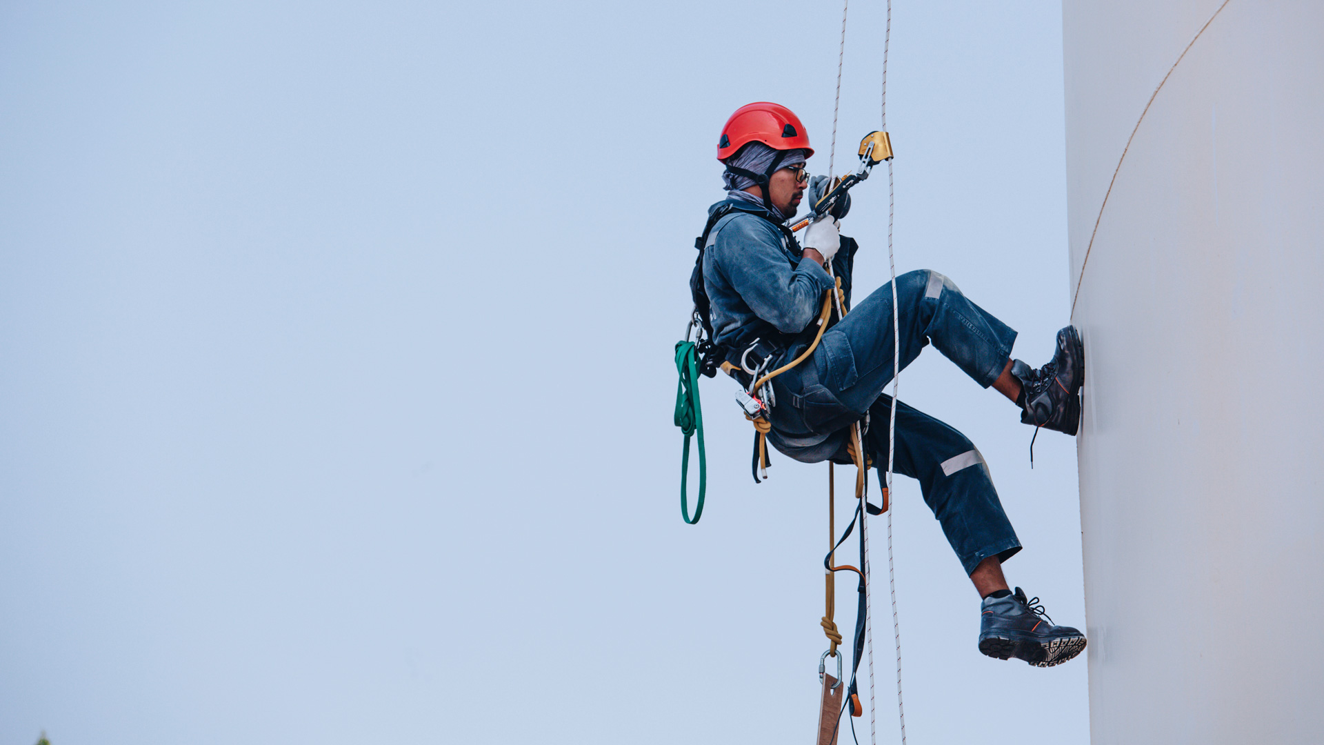 Inspection using Rope Access Technique & Rescue teams